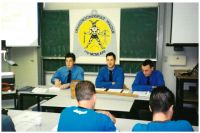 pictures/2002/2002-12-03-herstart-alv